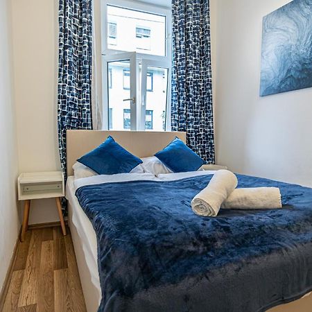 Modern Comforts: Chic Studio Apt Centrally Located فيينا المظهر الخارجي الصورة